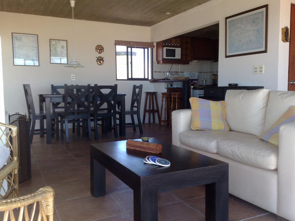 Villa Lobos De Mar Punta Del Diablo Exterior foto